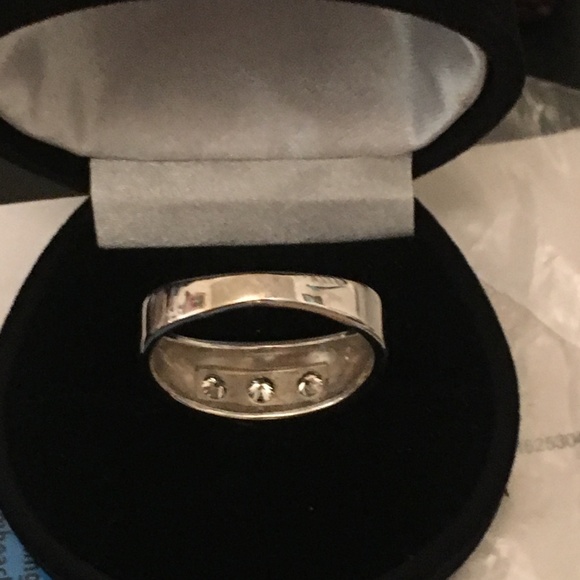 14 kt  white gold men's three stone ring - Picture 3 of 3